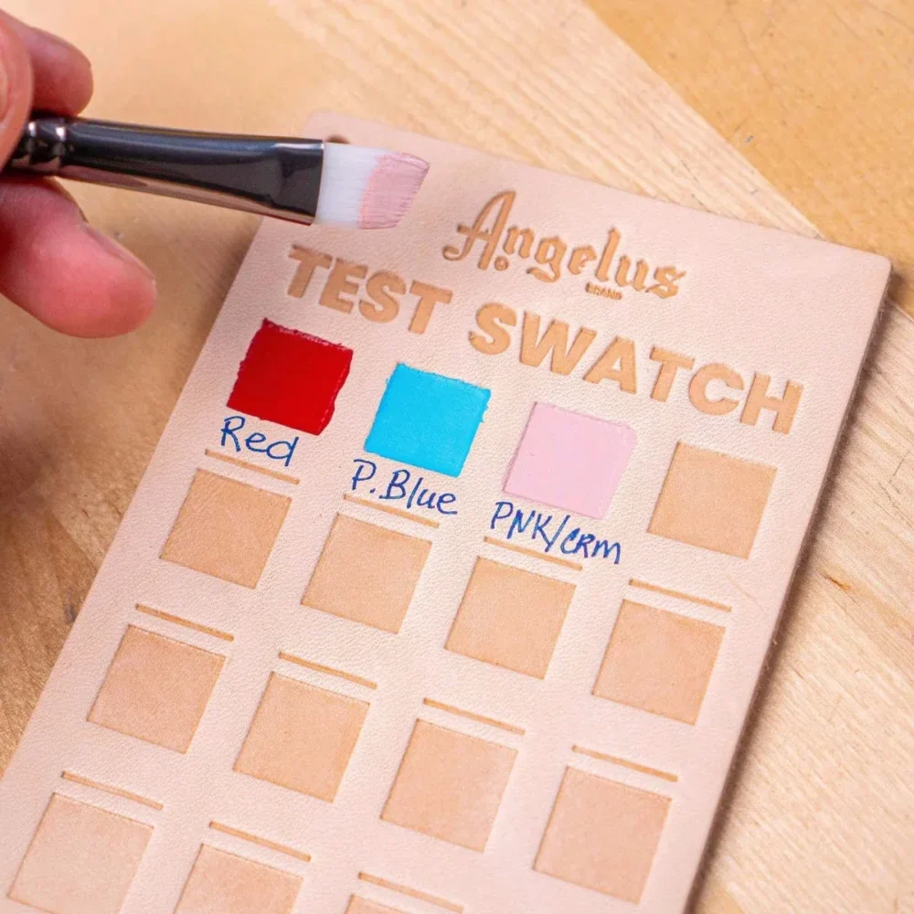 Angelus Leather test swatch - 10172